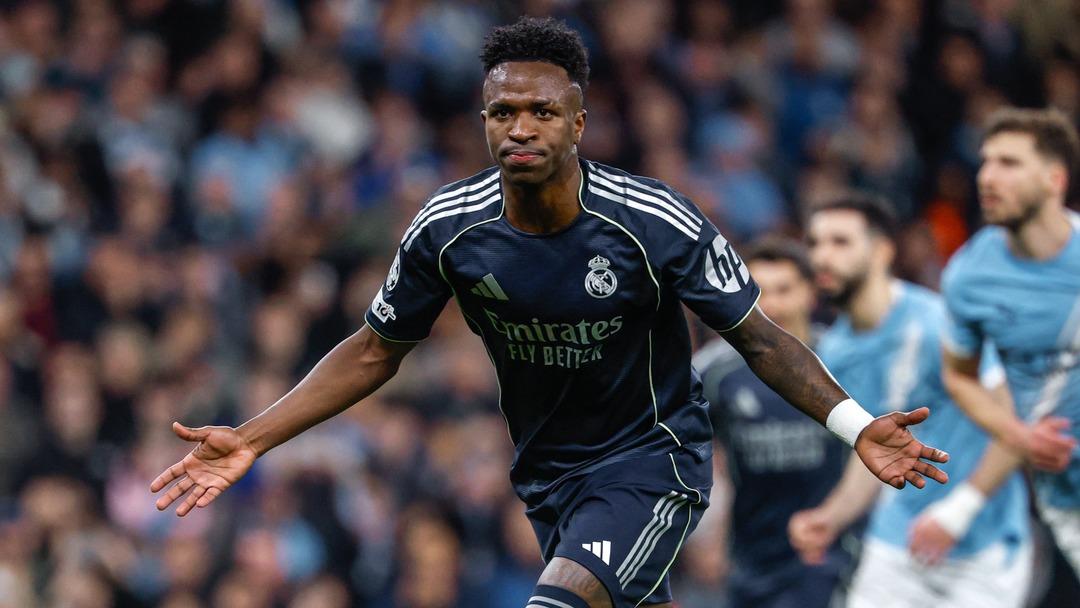 Vinicius Junior dan Manchester City taraftarına goll&uuml; mesaj! Sevinci olay yarattı 1