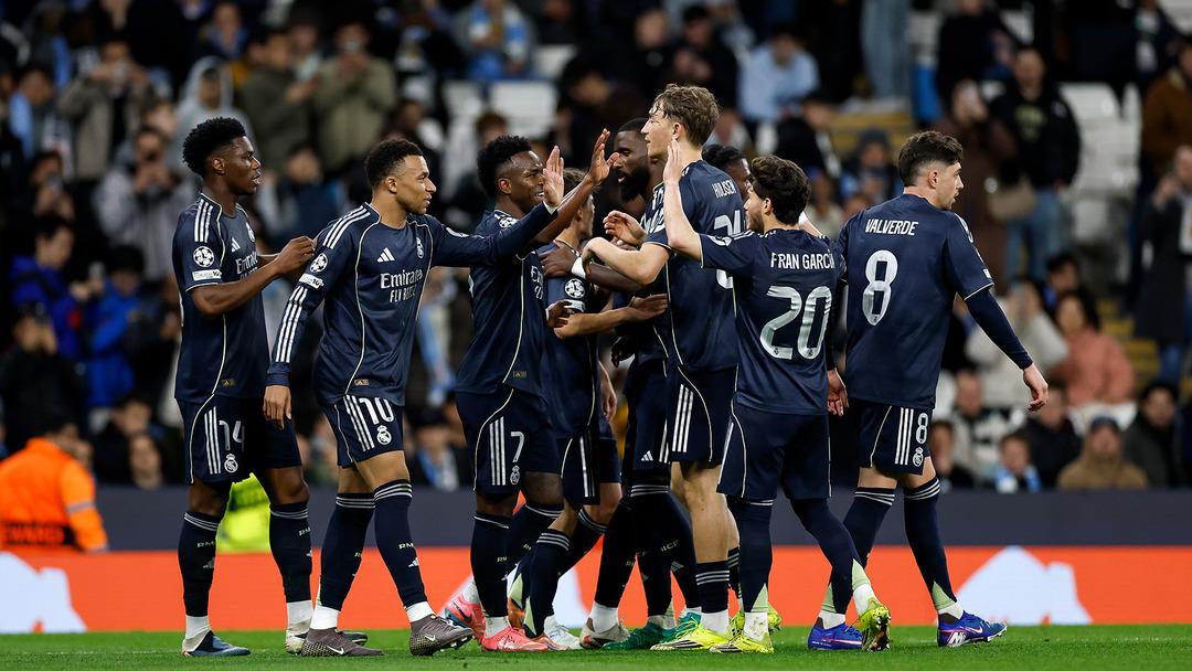 Vinicius Junior dan Manchester City taraftarına goll&uuml; mesaj! Sevinci olay yarattı 2