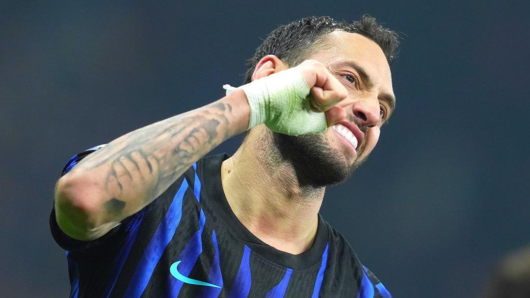 Hakan &Ccedil;alhanoğlu gidiyor! Veliahtı T&uuml;rkiye den geliyor: T&uuml;rk Milli Takımının iki yıldızı yer değiştiriyor 4