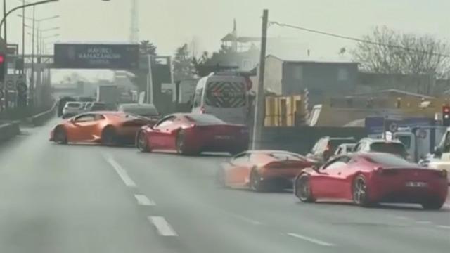 Bursa'da lüks araç sürücülerine yüklü miktarda ceza! Ehliyetlerine de el konuldu