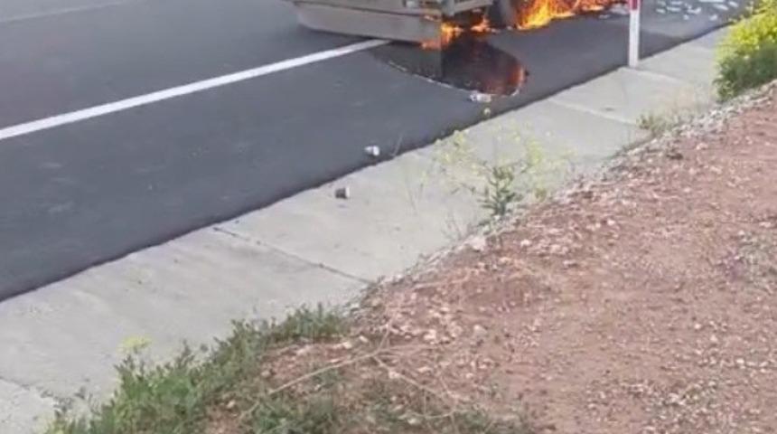 Osmaniye&rsquo;de mazot y&uuml;kl&uuml; tanker alev aldı