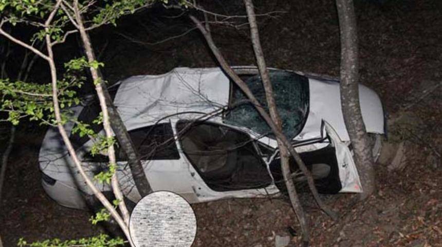 Feci kaza! 60 metrelik u&ccedil;uruma yuvarlandı!