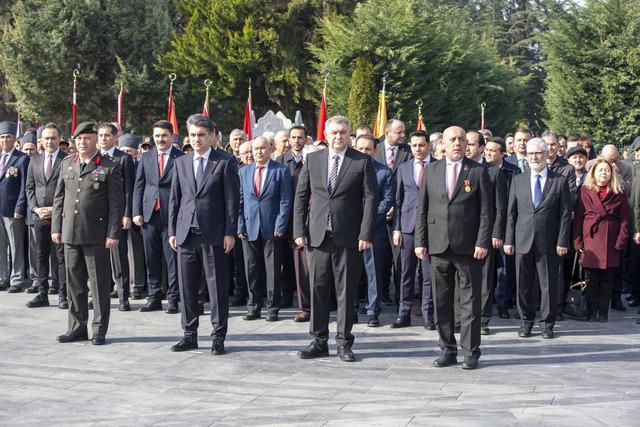 Sakarya ve &ccedil;evre illerde &Ccedil;anakkale Deniz Zaferi nin 111. yılı dolayısıyla t&ouml;renler d&uuml;zenlendi 3