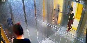 Eline pompalıyı aldı, pijamasıyla dehşet sa&ccedil;ıp geri evine d&ouml;nd&uuml;