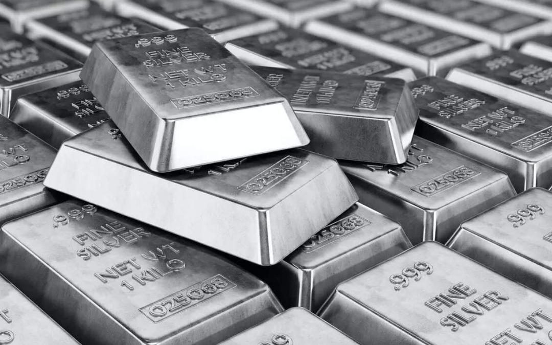 Altın ve g&uuml;m&uuml;şte fırsat zamanı mı? İslam Memiş uyardı: "B&uuml;y&uuml;k fırtına geliyor"  1