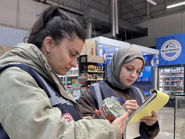 Erzurum'da Ramazan Bayramı &ouml;ncesi fahiş fiyat denetimi yapıldı