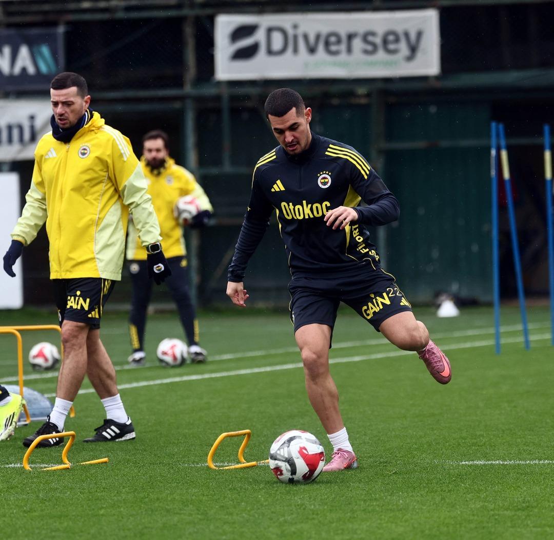 Fenerbah&ccedil;e ye sakatlık şoku! "Kısmi yırtık tespit edildi" 1