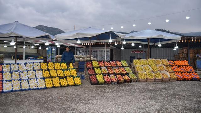 Ayaz vurdu, fiyatlar fırladı: 'Az da olsa alıyorlar'