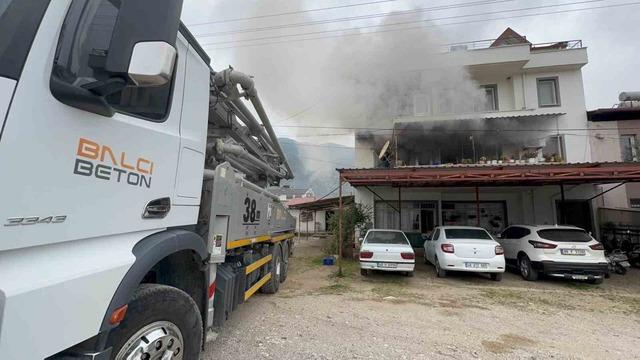 Fethiye&rsquo;de ev yangını 2