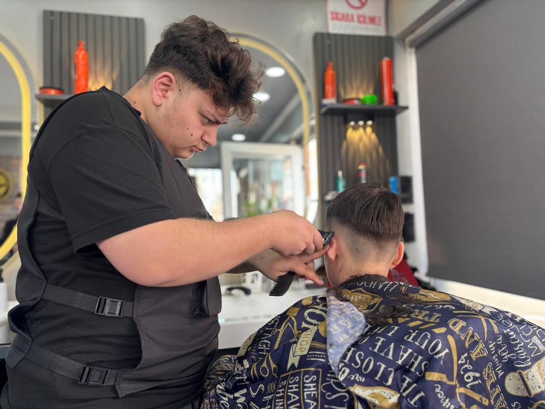 Sabaha kadar &ccedil;alışıyorlar, hepsi yoğun: Dolu olan  oraya gidin  diyor 6