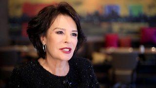  Hülya Koçyiğit kendisine teklif gelmediği için kırgın...