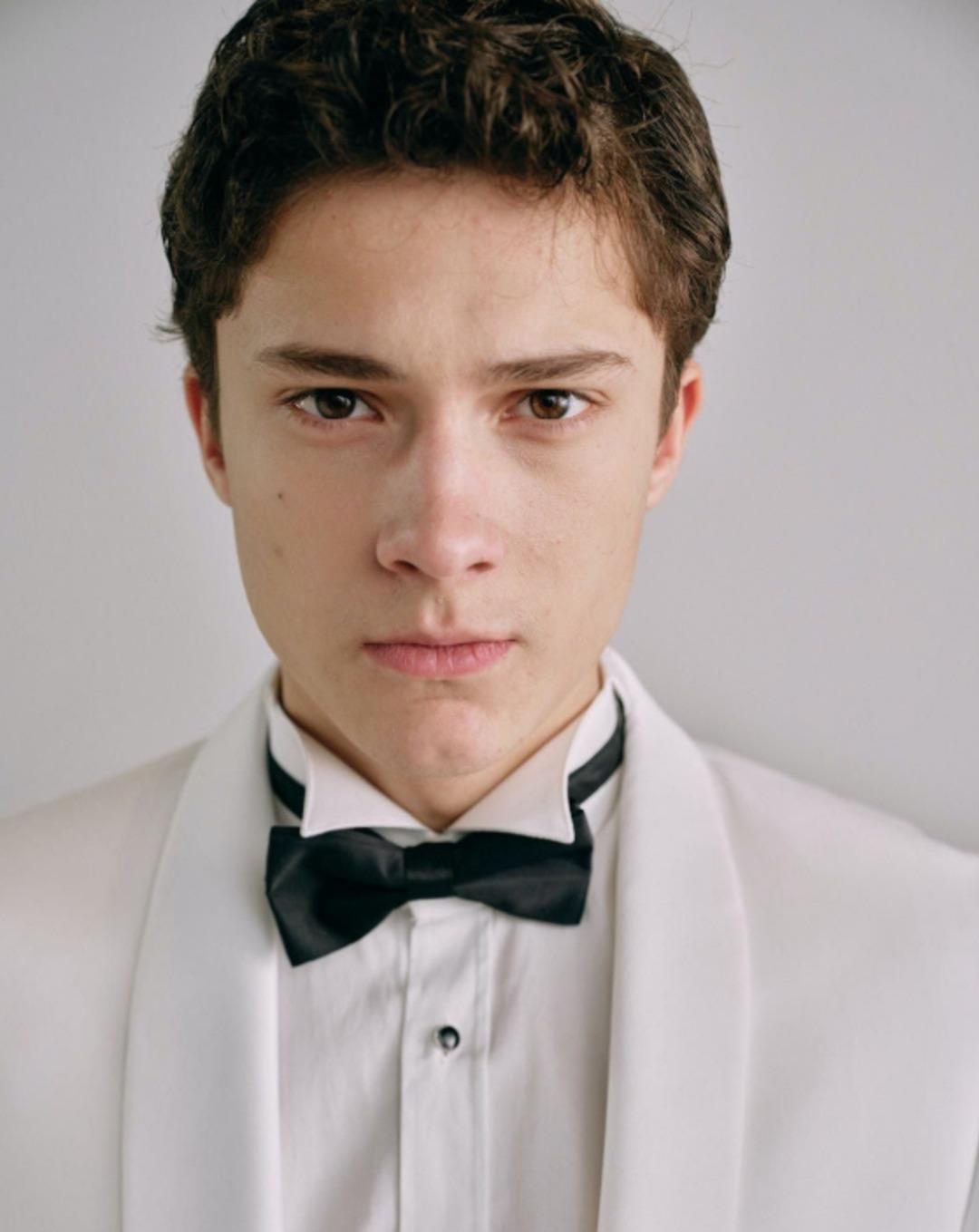 "Daha 17" dizisinin başrol&uuml; belli oldu! O gen&ccedil; isim canlandıracak 1