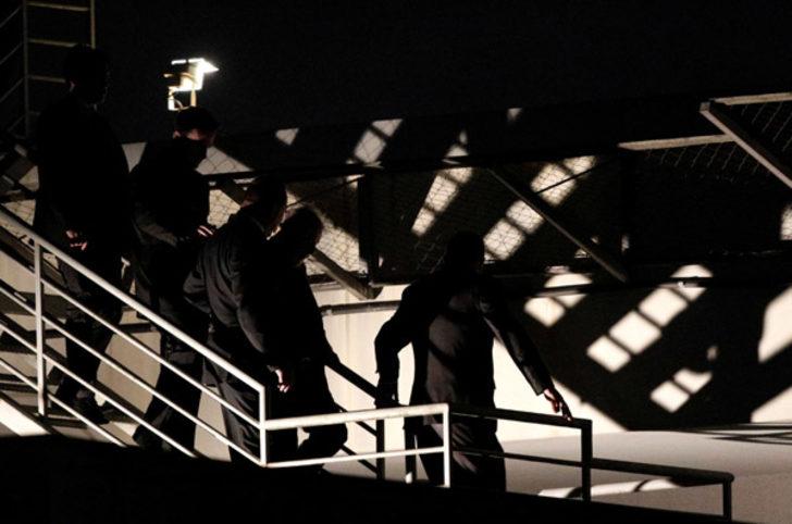 Uçakla hapse götürdüler!  G1