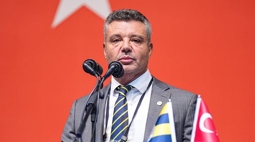 Fenerbah&ccedil;e'de k&ouml;stebek operasyonu! Prim iddialarına zehir zemberek yalanlama: "O kişiyle yollar ayrıldı!"