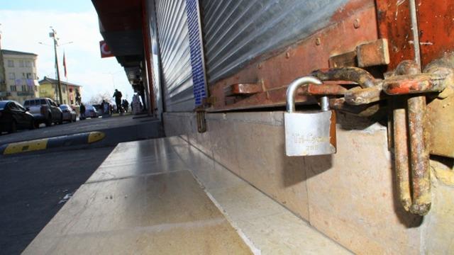 Laleli’de alarm zilleri! Kepenkler tek tek iniyor, binlerce kişi işsiz kaldı