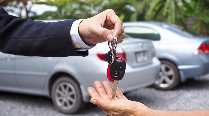 Ara&ccedil;ta tercih değişti, yeni y&ouml;ntem başladı 'Tersine d&ouml;nd&uuml;, satmayı d&uuml;ş&uuml;n&uuml;yorlar'