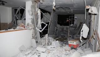 İran, İsrail'i d&uuml;nyaya bağlayan noktayı vurdu! ABD'yi y&uuml;z milyonlarca dolar zarara uğrattı