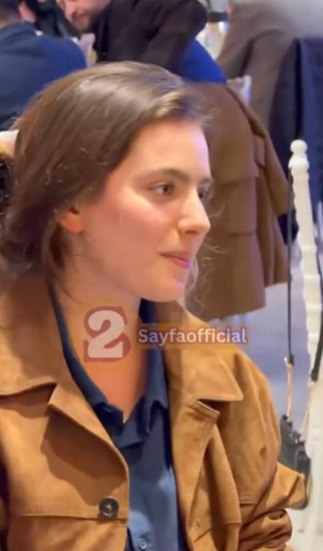 Ava Yaman&rsquo;ın iftar yemeğindeki tarzı sosya medyayı ikiye b&ouml;ld&uuml;!  2