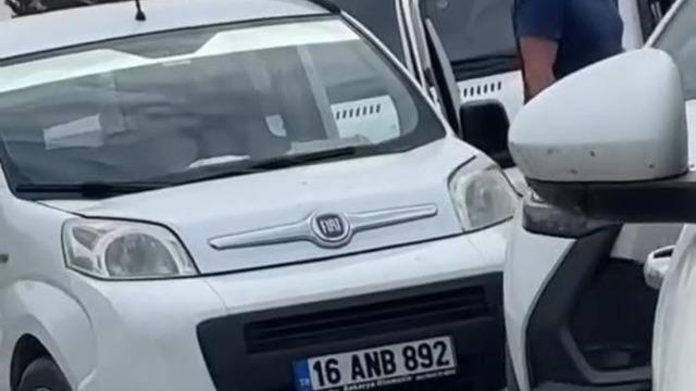 Bursa’da trafikte yol verme kavgası