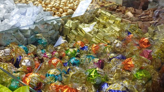 Ramazan Bayramı'na saatler kala yoğunluk arttı! Merdiven altı firmalardan uzak durun