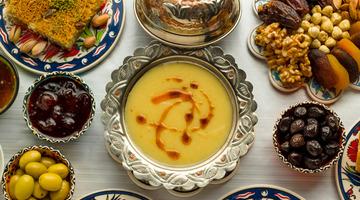 Bayramda ani beslenme değişikliğine dikkat! Uzmanından 'risk oluşturabilir' uyarısı