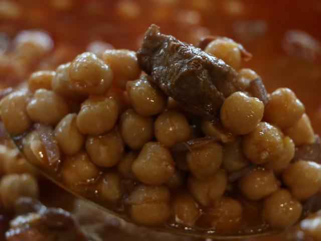 Asırlık 'bayram yahnisi' geleneği: Arife g&uuml;n&uuml;nden hazırlığı başlar!