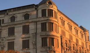 İstanbul'un en eski apartmanlarından biriydi! Şişhane'deki Frej Apartmanı rekor fiyata satıldı