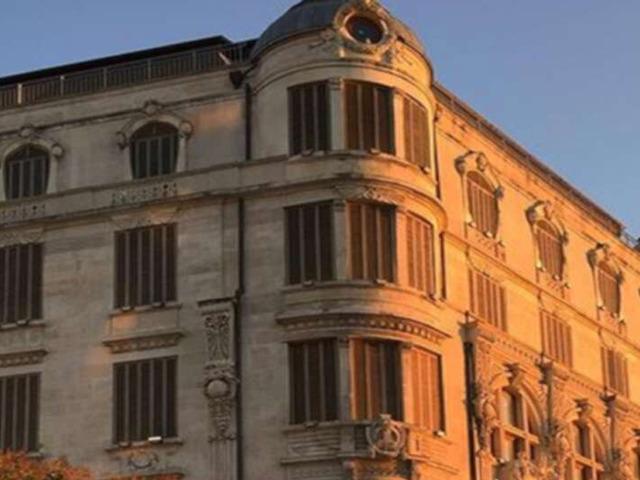 İstanbul'un en eski apartmanlarından biriydi! Şişhane'deki Frej Apartmanı rekor fiyata satıldı