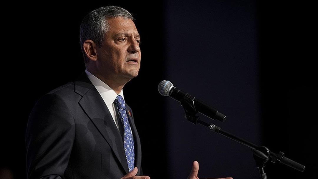 &Ouml;zg&uuml;r &Ouml;zel den Muhittin B&ouml;cek a&ccedil;ıklaması: " Beni iftiraya zorladılar  diye haber yolladı" 1