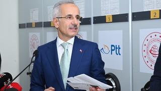 Bakan Uraloğlu: PTT'nin köklü geleneğiyle bayramların manevi atmosferini yaşatmaya devam ediyoruz