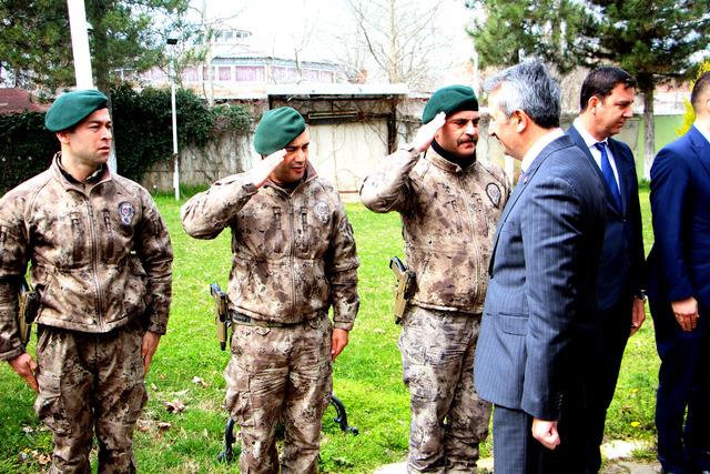 Avrupa ya a&ccedil;ılan sınır kapılarında bayram tedbirleri 4