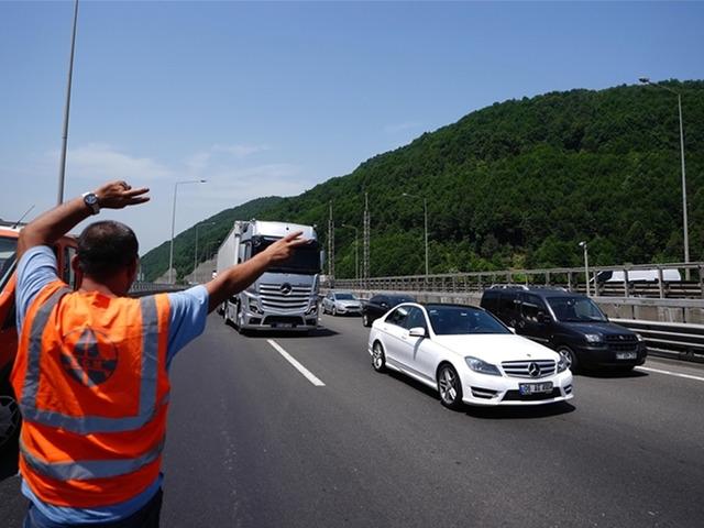 Bakanlıktan bayramda o ara&ccedil;lara ge&ccedil;ici trafik kısıtlaması