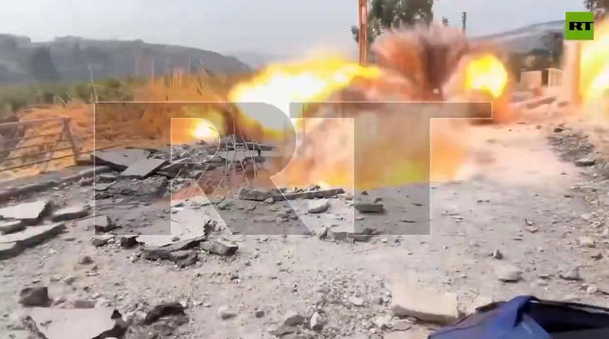 L&uuml;bnan&rsquo;da yayın yapan Rusya merkezli RT&rsquo;nin ekibine &lsquo;f&uuml;zeli saldırı&rsquo; iddiası! O anlar kamerada