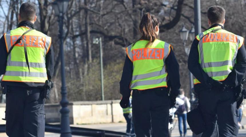 Almanya'da yine terör alarmı! Saldırı hazırlığındaki şüpheliler yakalandı