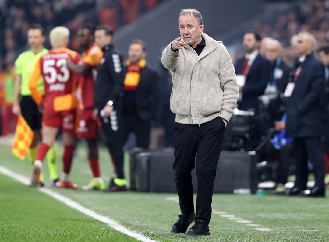 Beşiktaş Kasımpaşa yı yıldızlarıyla geçti! Evinde hata yapmadı 7