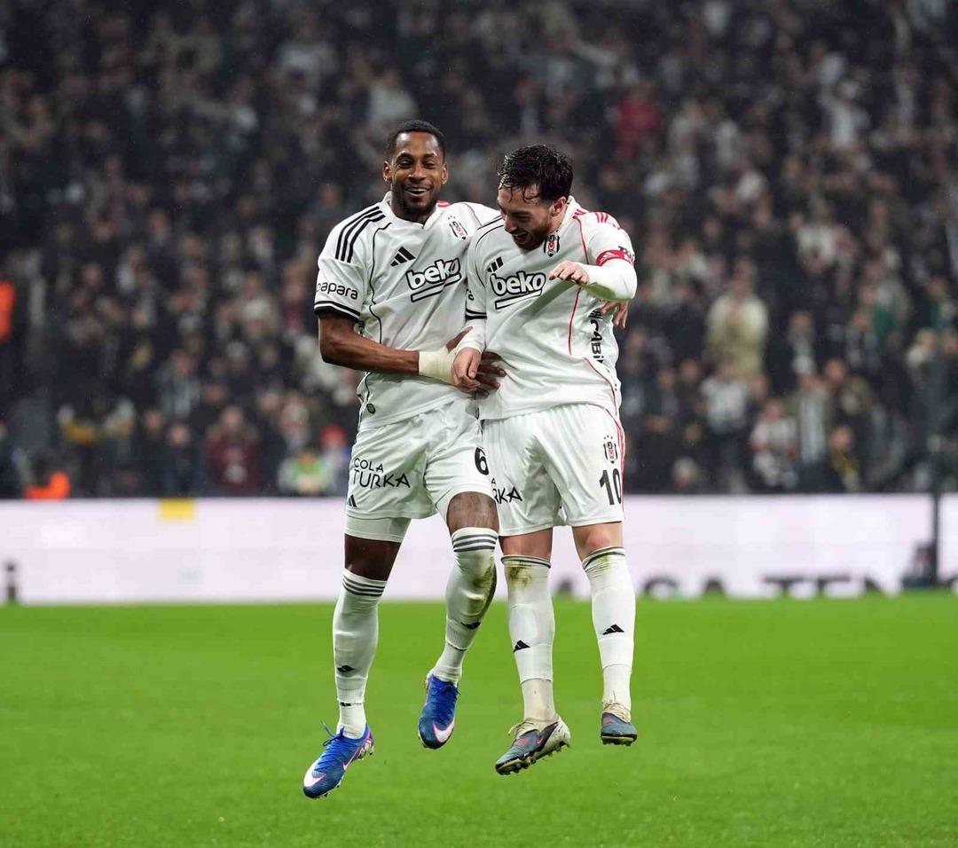Orkun K&ouml;k&ccedil;&uuml; ve Hyeon-gyu Oh tan resital! S&uuml;per Lig i domine ediyorlar 3