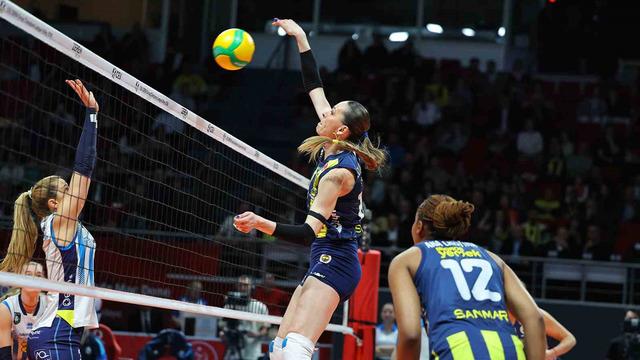 Fenerbahçe, Şampiyonlar Ligi’ne altın setle veda etti