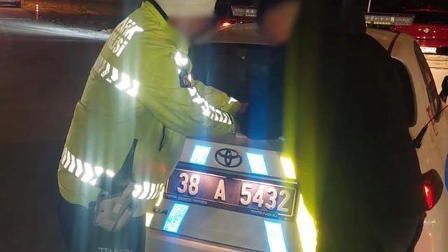 Alkolmetreyi üflemeyi reddeden sürücüye 150 bin TL para cezası