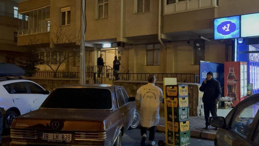 Mezarlık ziyareti d&ouml;n&uuml;ş&uuml; eşini evde &ouml;l&uuml; buldu 1