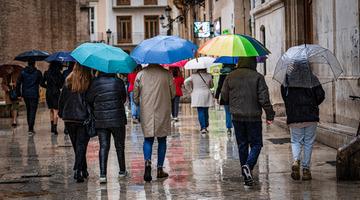 Bayramda hava s&uuml;rprizi: Sağanak, fırtına ve kar bir arada! 