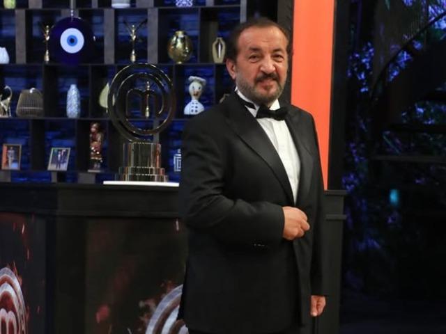 Mehmet Yal&ccedil;ınkaya'nın kızı Sude fenomen &ccedil;ıktı! Son pozlarına beğeni yağdı 