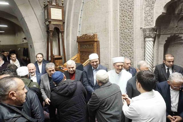 SP Genel Başkanı Mahmut Arıkan, Kayserili vatandaşlarla bayramlaştı 2