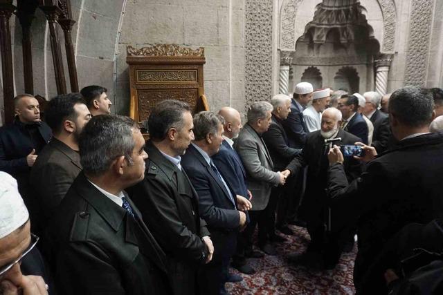 SP Genel Başkanı Mahmut Arıkan, Kayserili vatandaşlarla bayramlaştı 4