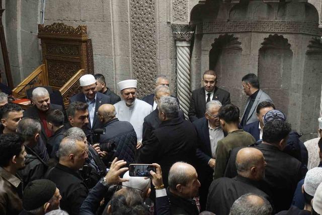 SP Genel Başkanı Mahmut Arıkan, Kayserili vatandaşlarla bayramlaştı 5