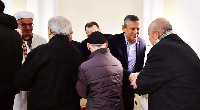 &Ouml;zg&uuml;r &Ouml;zel den dikkat &ccedil;eken İran mesajı: "T&uuml;rkiye i&ccedil;in de tehdit olur" 4