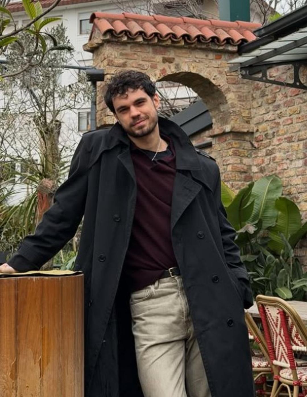 Manifest Mina Solak yeni aşkıyla g&ouml;r&uuml;nt&uuml;lendi! Sevgilisi bakın kim &ccedil;ıktı 4