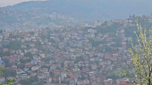 Zonguldak’ta bayram sabahı korkutan silah atma geleneği