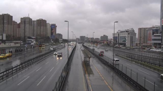 İstanbul'da her bayram aynı görüntü! Yollar boş kaldı