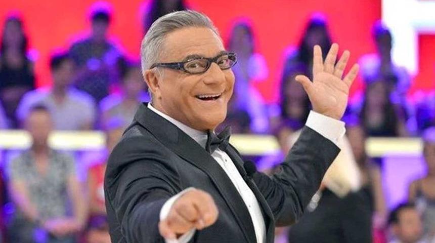 'Don indirme' vakası yıllar sonra g&uuml;ndeme geldi! Mehmet Ali Erbil a&ccedil;ık a&ccedil;ık anlattı! ''G&ouml;r&uuml;ld&uuml; m&uuml;?''