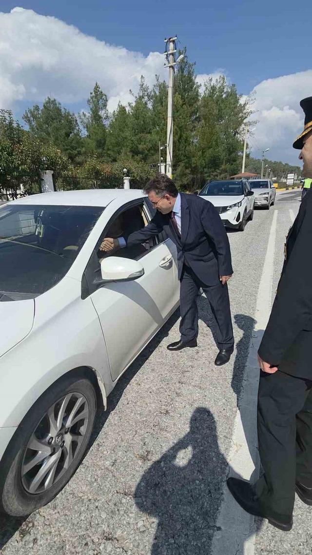 Marmaris’e bayram için 5 bin araç giriş yaptı 2